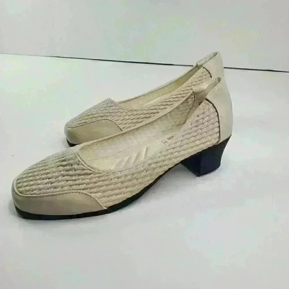 Stretch'n Form by Beacon Beige Women Comfort Shoes Size 8.5/9/10 New - Picture 3 of 10